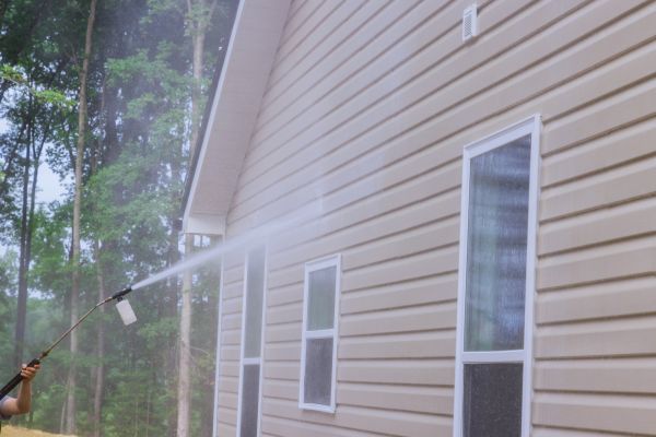 House Washing in Champaign
