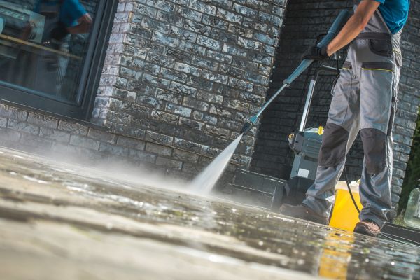 Storefront Pressure Washing in Champaign