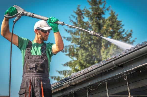 Gutter Washing in Champaign