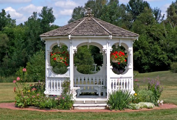 Gazebo Cleaning in Champaign