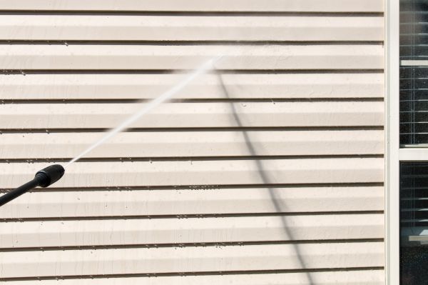 Apartment Power Washing in Champaign
