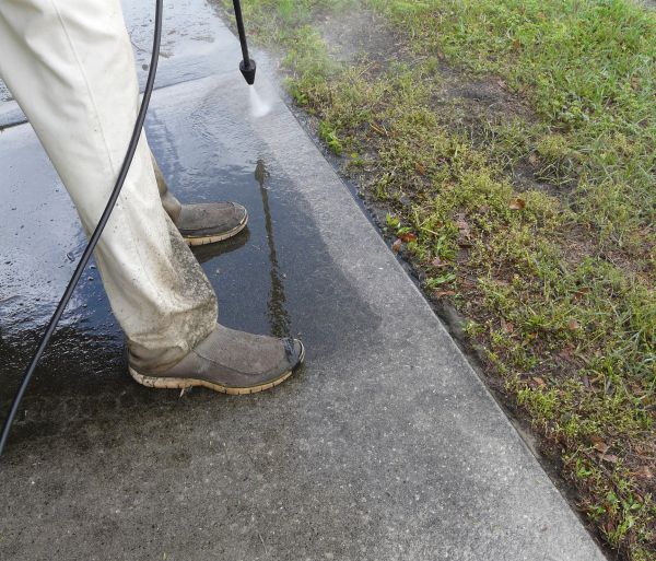 Concrete Slab Powerwashing in Champaign